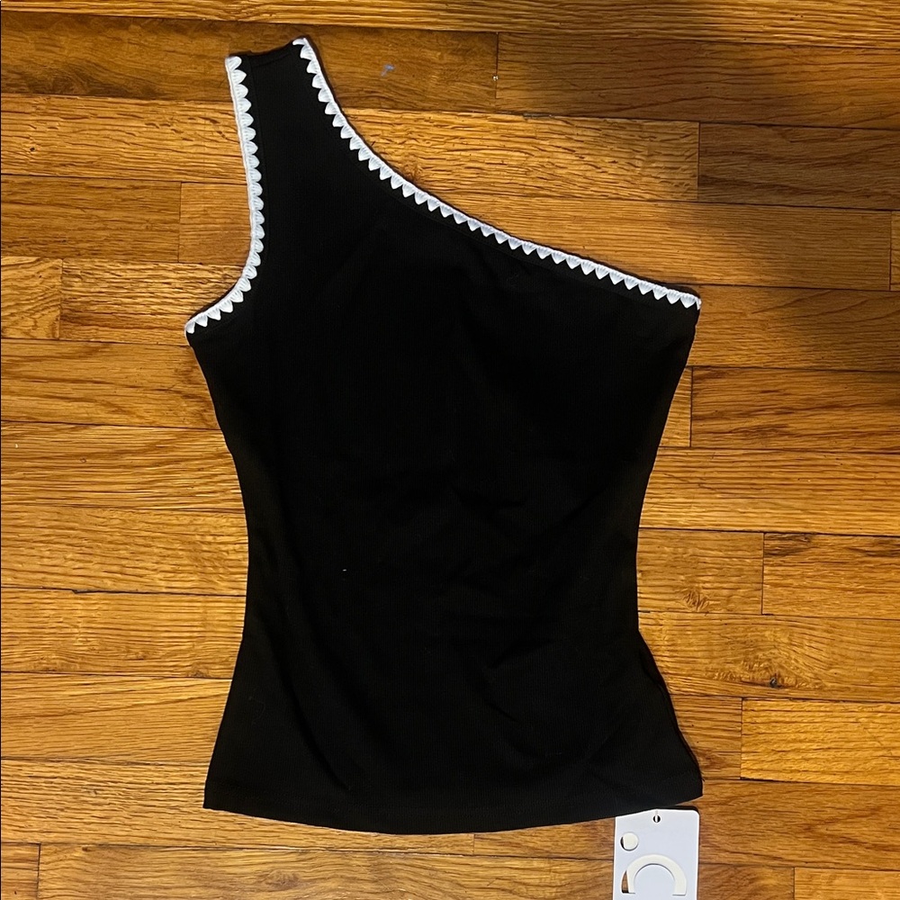 Commense Black Asymmetrical Top with White Accent